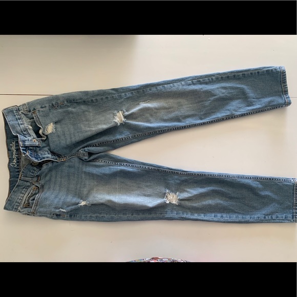 Aeropostal Kylie Boyfriend Jeans - Picture 1 of 3